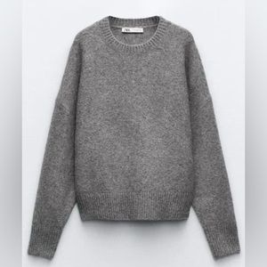 NEW WITH TAGS Zara Knit Sweater - Grey Size Small